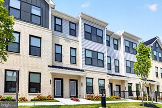 1103 GREENWICH DR, Princeton Junction, NJ 08550