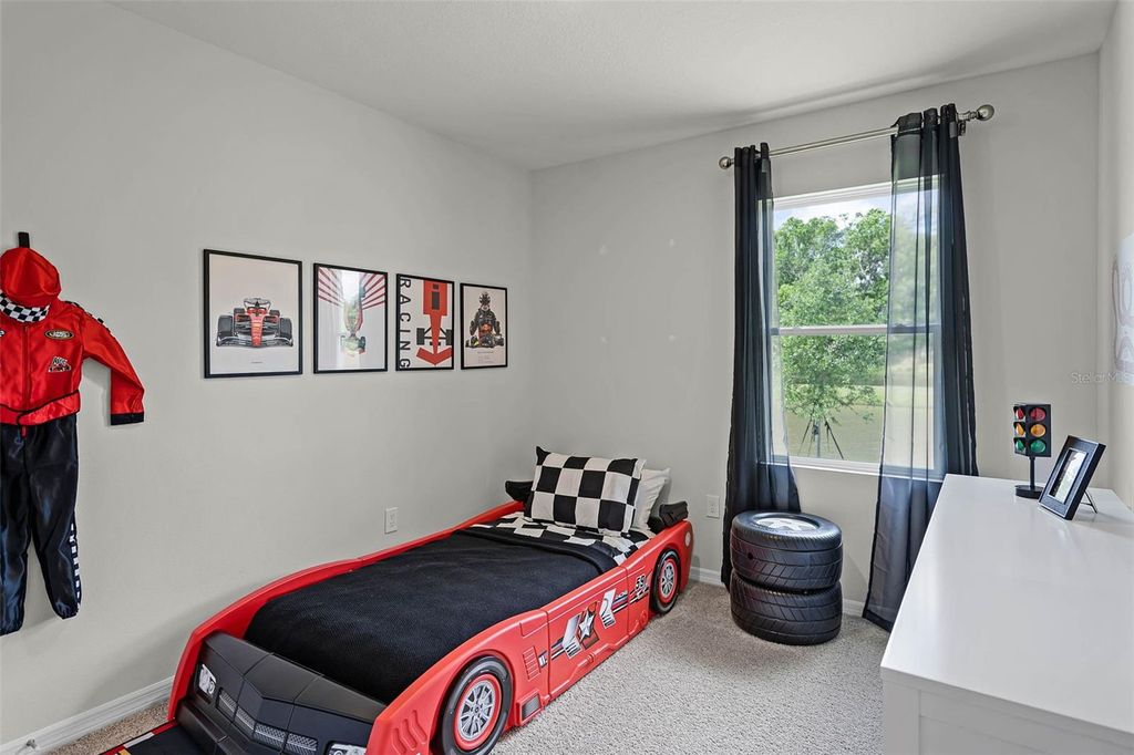 Image 17 of property listing at 5609 BROOK LANE, Haines City, FL 33844