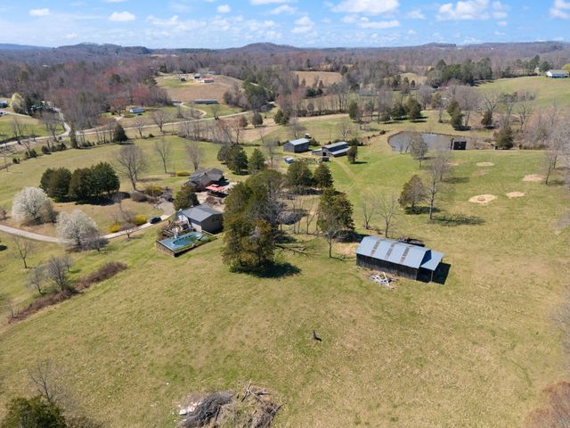 1034 New Zion Road, Williamsburg, KY 40769