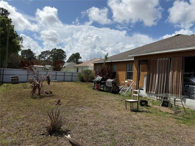 549 WHITE PLAINS AVENUE SW, Palm Bay, FL 32908