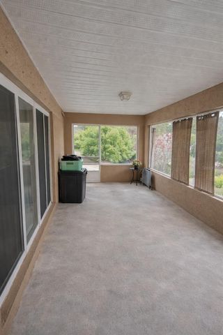 549 WHITE PLAINS AVENUE SW, Palm Bay, FL 32908