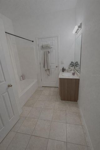 549 WHITE PLAINS AVENUE SW, Palm Bay, FL 32908