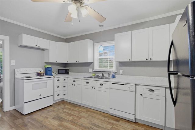 616 W Thomas Street, Sulphur, LA 70663