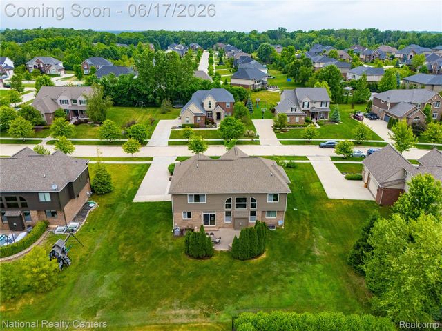 52347 Ferndale Drive, Lyon Charter Township, MI 48167