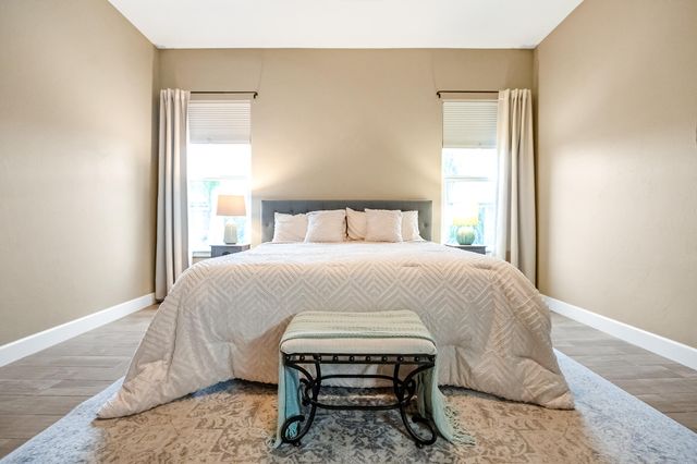 2007 E Walnut Avenue, Tulare, CA 93274