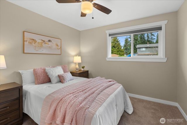 5910 178th Street SW, Lynnwood, WA 98037