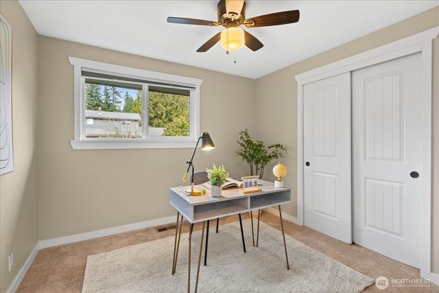 5910 178th Street SW, Lynnwood, WA 98037