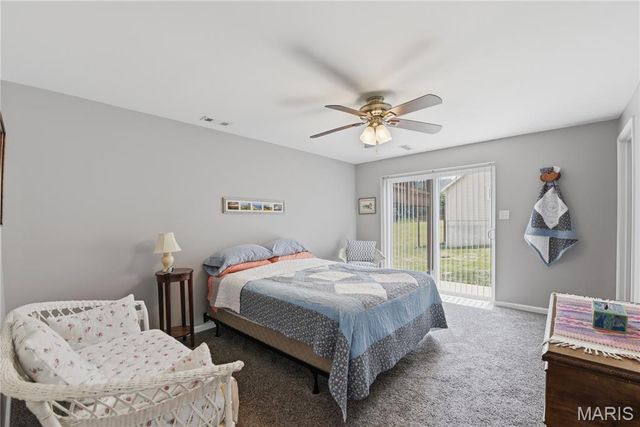 12 Parkville Lane, Festus, MO 63028