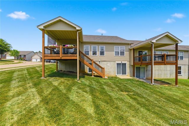 12 Parkville Lane, Festus, MO 63028