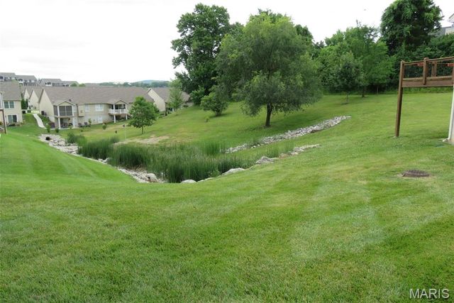 12 Parkville Lane, Festus, MO 63028