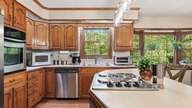 3575 Tyree Springs Rd, Hendersonville, TN 37075