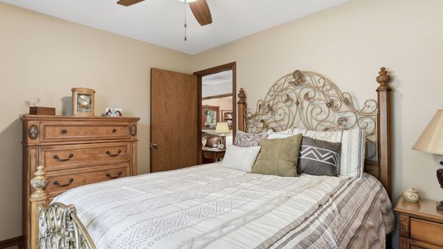 3575 Tyree Springs Rd, Hendersonville, TN 37075