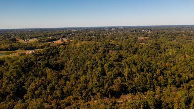 3575 Tyree Springs Rd, Hendersonville, TN 37075
