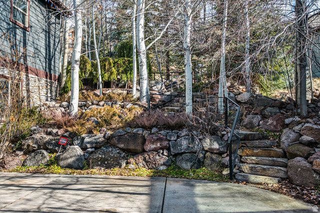 12384 ROSS CREEK DR, Kamas, UT 84036