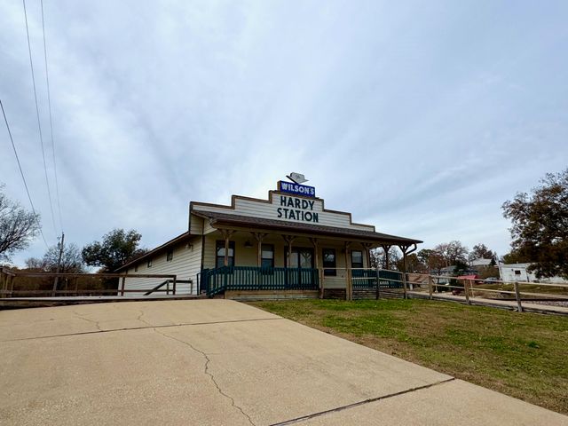 5 Spring Street, Hardy, AR 72542