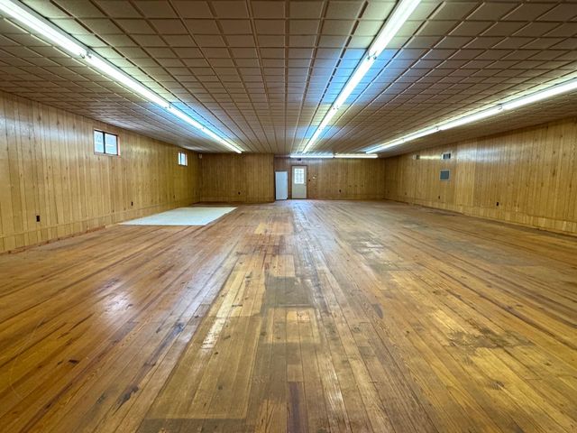 5 Spring Street, Hardy, AR 72542