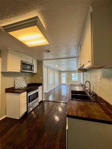 842 Kim Street, Sulphur, LA 70663