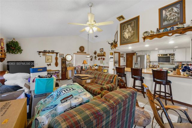 21193 Raindance Ln, Boca Raton, FL 33428