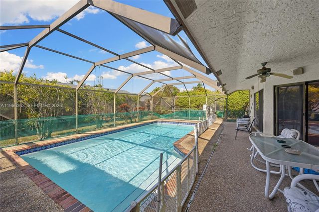 21193 Raindance Ln, Boca Raton, FL 33428