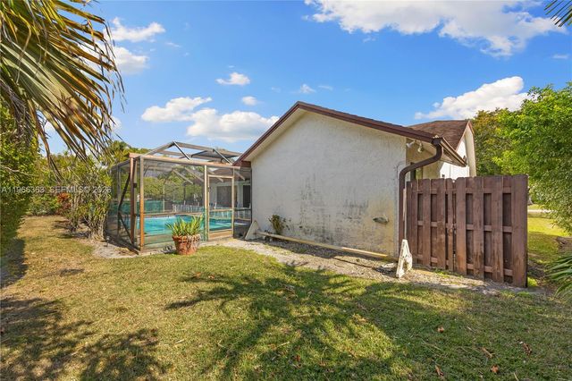 21193 Raindance Ln, Boca Raton, FL 33428