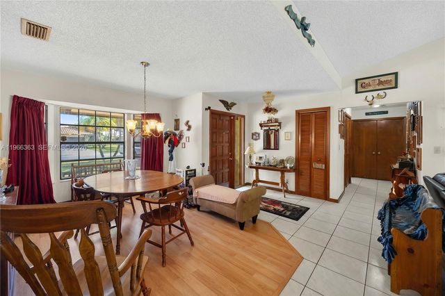 21193 Raindance Ln, Boca Raton, FL 33428