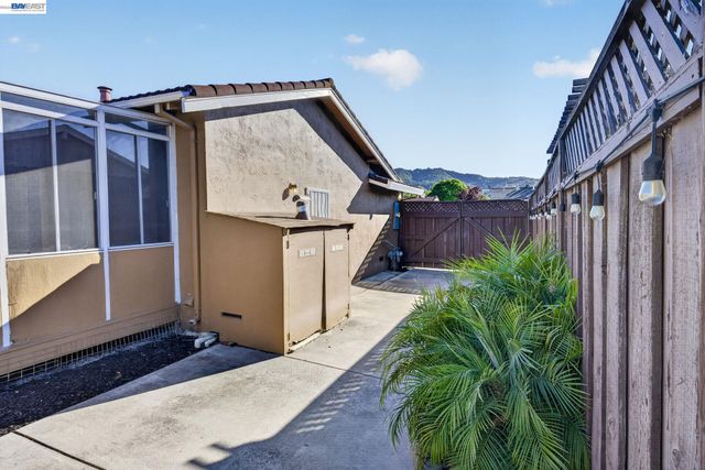 3929 Alma Ct, Pleasanton, CA 94588