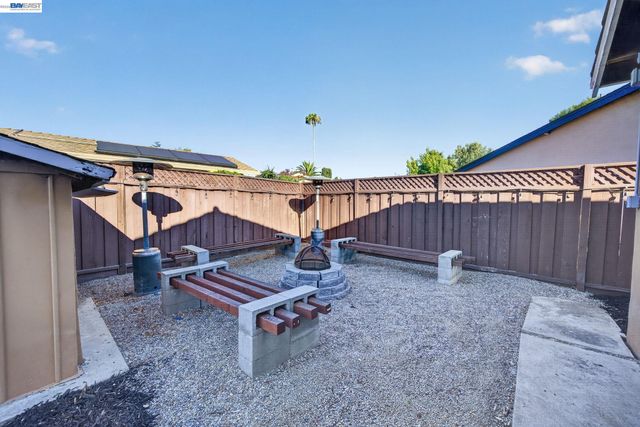 3929 Alma Ct, Pleasanton, CA 94588