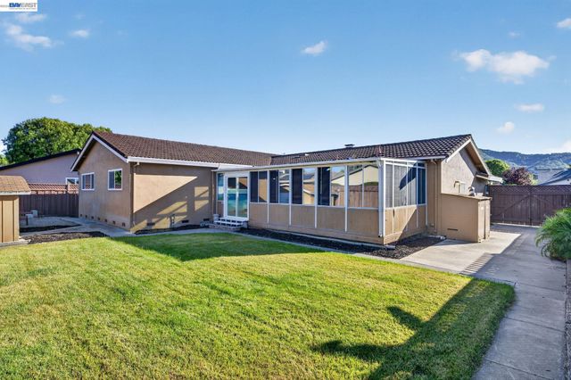 3929 Alma Ct, Pleasanton, CA 94588