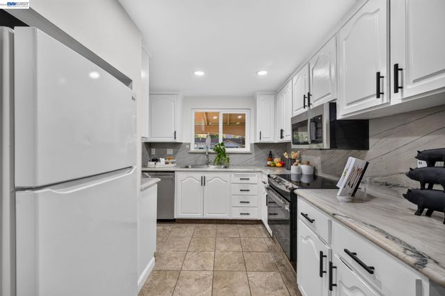 3929 Alma Ct, Pleasanton, CA 94588