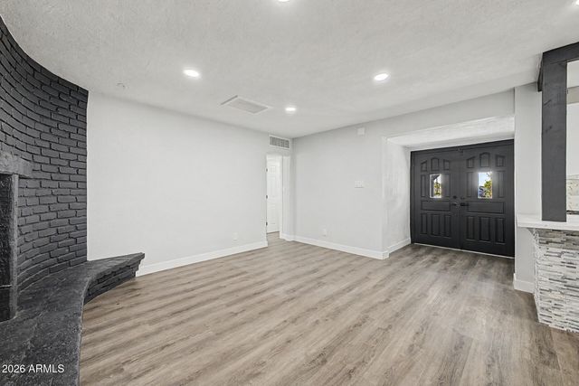 445 N CHERRY --, Mesa, AZ 85201