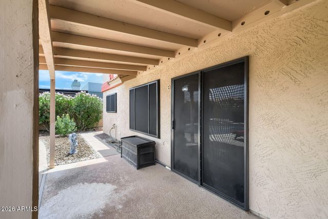 1560 E WHITTEN Street, Chandler, AZ 85225