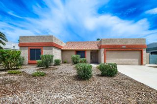 1560 E WHITTEN Street, Chandler, AZ 85225