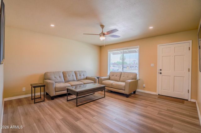 845 W ROMO JONES Street, Tempe, AZ 85281