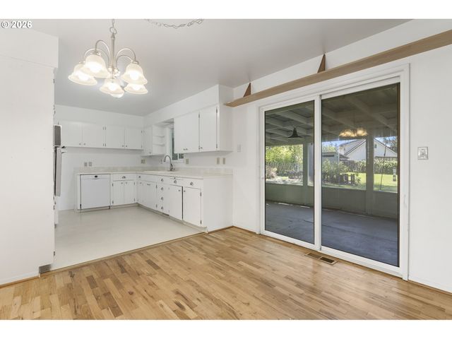 4355 Sw 188TH Ave, Beaverton, OR 97078
