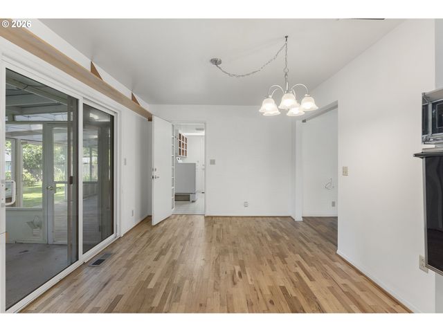 4355 Sw 188TH Ave, Beaverton, OR 97078