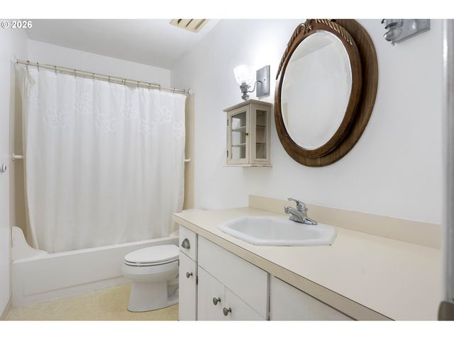 4355 Sw 188TH Ave, Beaverton, OR 97078
