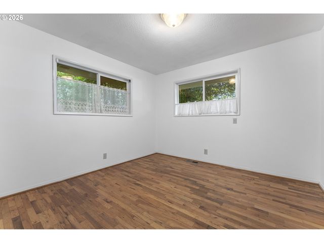 4355 Sw 188TH Ave, Beaverton, OR 97078