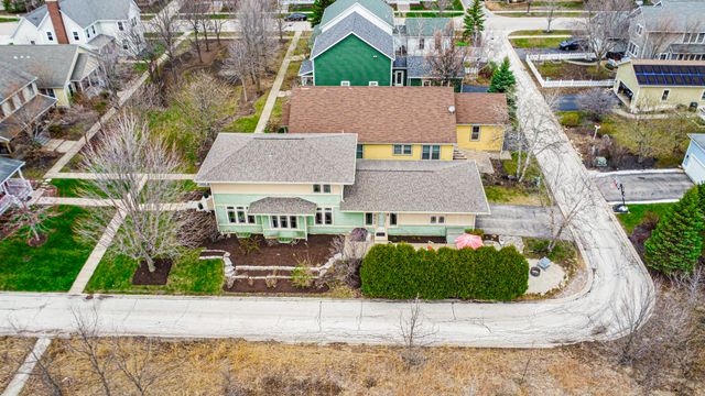 1024 Harris Road, Grayslake, IL 60030
