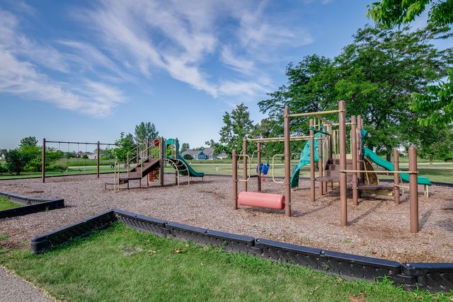 1024 Harris Road, Grayslake, IL 60030