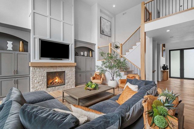 4141 BLACKBERRY RIDGE DRIVE, Hobart, WI 54115