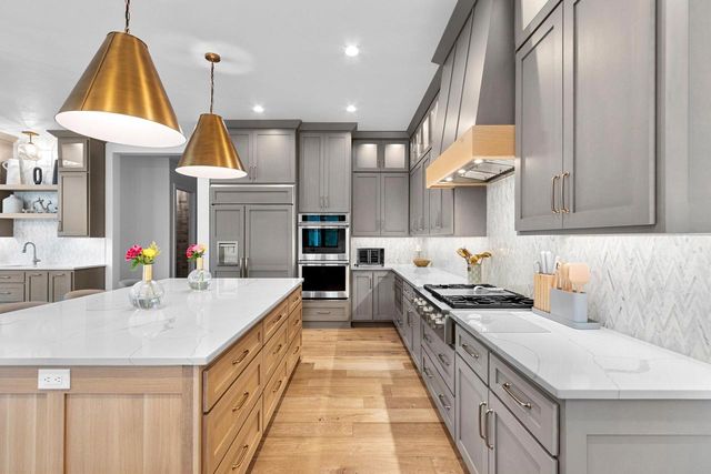 4141 BLACKBERRY RIDGE DRIVE, Hobart, WI 54115