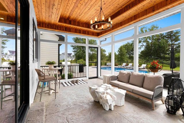 4141 BLACKBERRY RIDGE DRIVE, Hobart, WI 54115