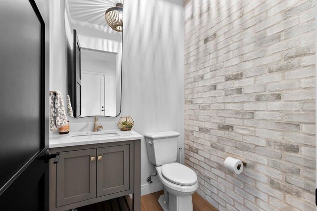 4141 BLACKBERRY RIDGE DRIVE, Hobart, WI 54115