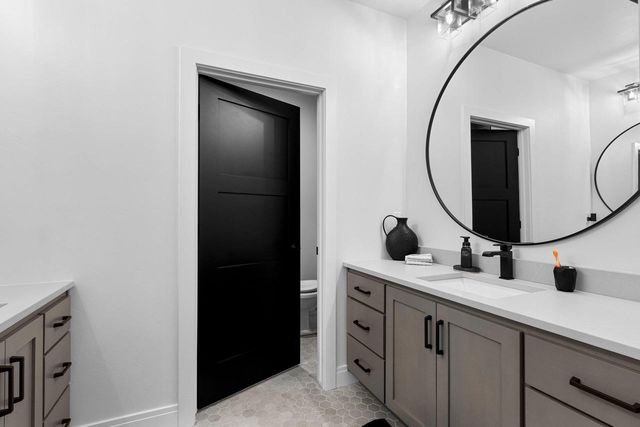 4141 BLACKBERRY RIDGE DRIVE, Hobart, WI 54115