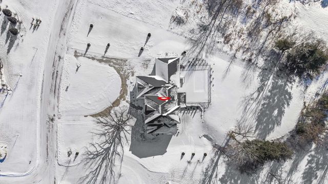 4141 BLACKBERRY RIDGE DRIVE, Hobart, WI 54115