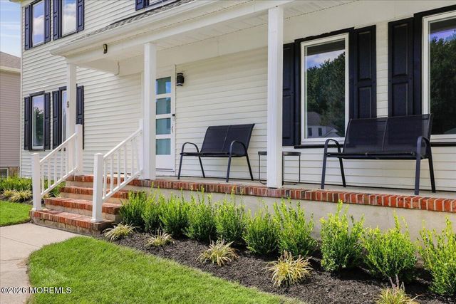 5 Ridge Road, West Long Branch, NJ 07764
