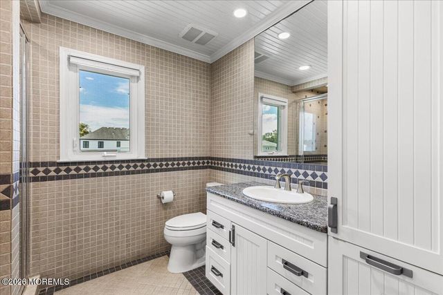 5 Ridge Road, West Long Branch, NJ 07764