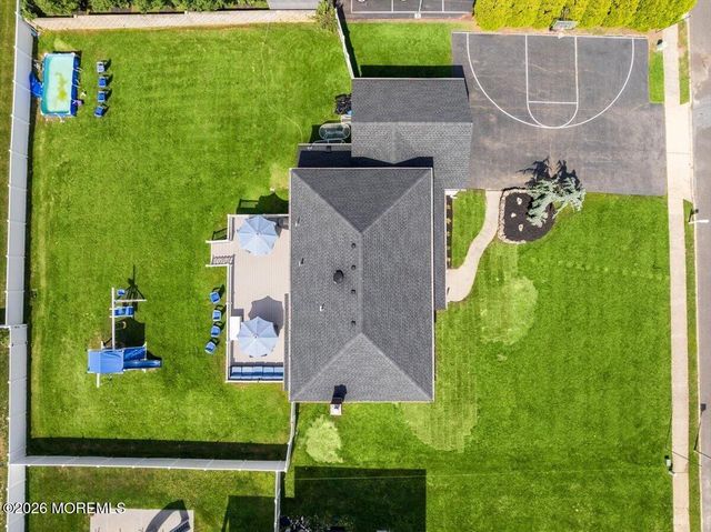 5 Ridge Road, West Long Branch, NJ 07764