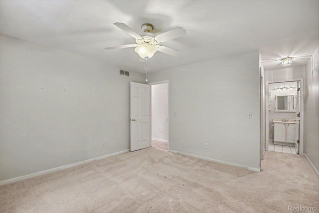 15540 Caputo Court, Clinton Charter Township, MI 48035