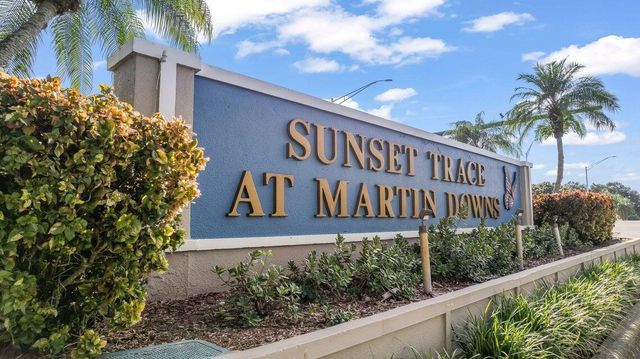 3658 SW SUNSET TRACE Circle 3658, Palm City, FL 34990